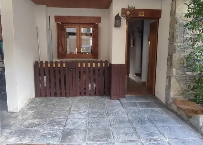 Unifamiliar Con Jardin Vu-huesca-22-315